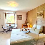 Bed & Breakfast Le Doux Nid 3*