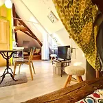 Le Doux Nid Bed & Breakfast