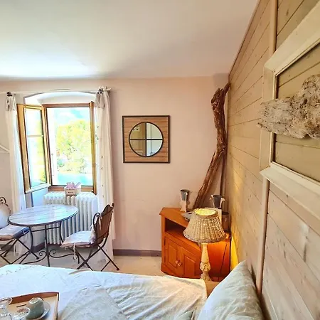Bed & Breakfast Le Doux Nid 3*